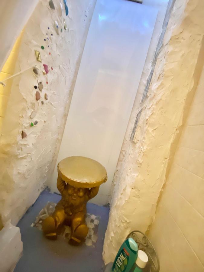 شقة Casa Kamalei, Tra Plebiscito E Lungomare نابولي المظهر الخارجي الصورة